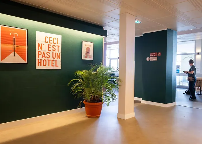 Cote Hotel *